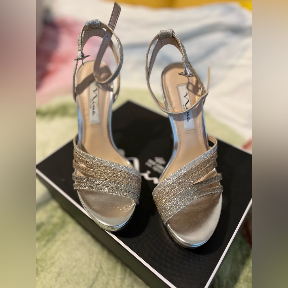 Nina “Starla-YG”